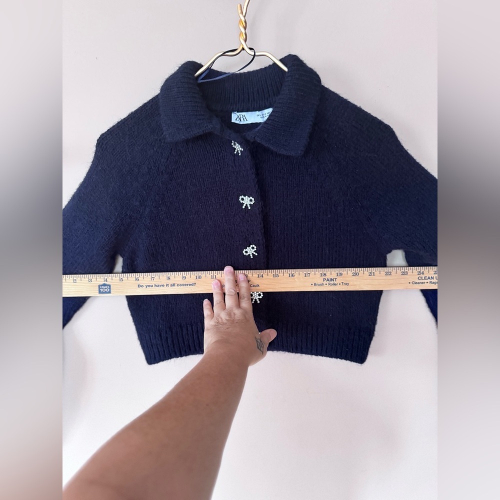 ZARA Cropped Knit Cardigan with Rhinestone Bow Buttons Size S - Picture 7 of 10
